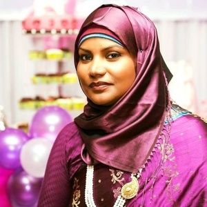 Meet your Posher, Nazmun